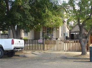 1124 E 18th St, Bakersfield, CA 93305