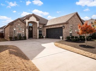 6016 Oakmere Ln, Roanoke, TX 76227