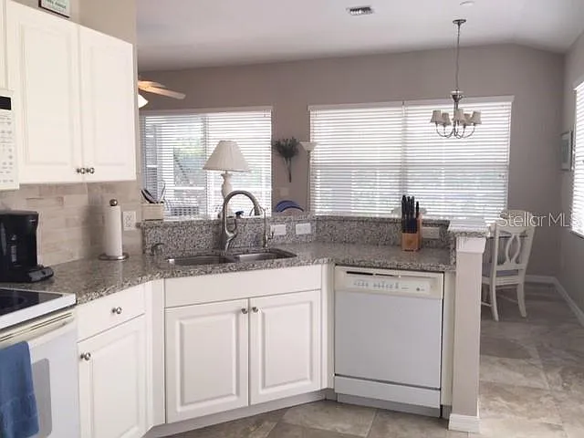 17947 Courtside Landings Cir — Photo 9