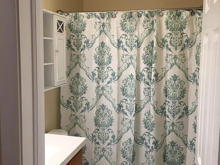 Valley View Dr — Photo 10
