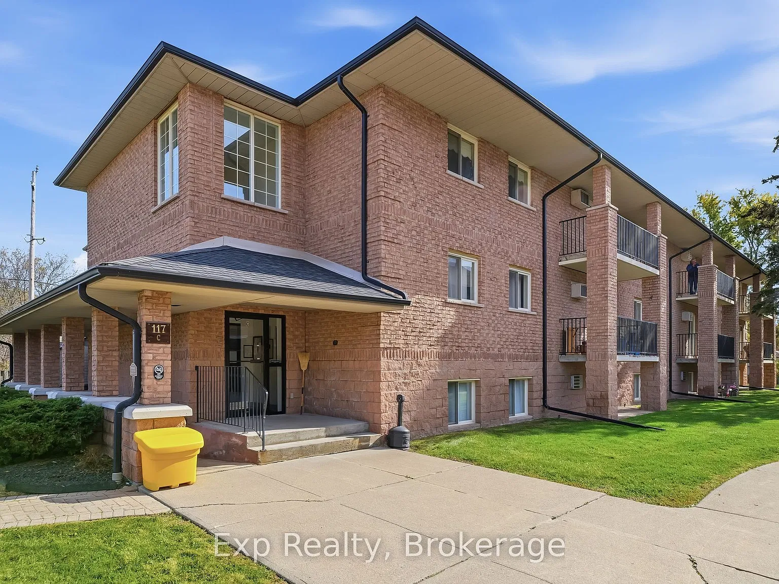 2 bed, $1,780 — Photo 1