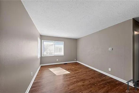 4563 Nevada Ave — Photo 7