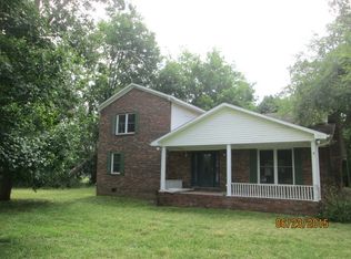 58 Hancock Lake Rd, Russellville, KY 42276