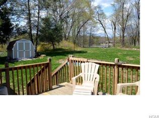 8 Seneca Ln, Marlborough, NY 12547