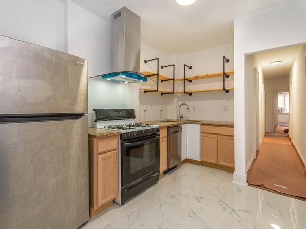 246 Main St #1