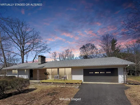 104 Pinehurst Ln, Signal Mountain, TN 37377