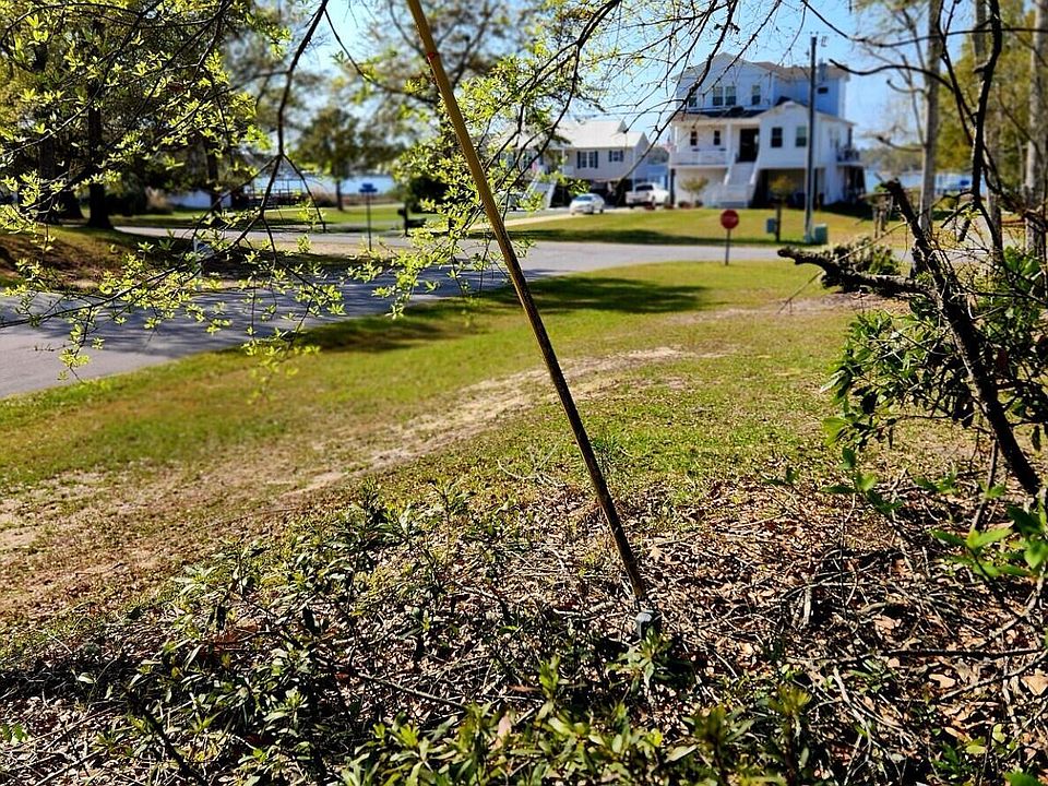 1st image of 109 Cove Court
