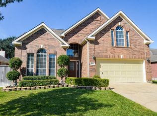 807 Spring Valley Ct, Sugar Land, TX 77479