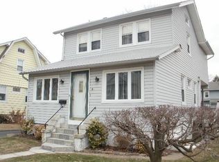41 Magnolia St, Bergenfield, NJ 07621