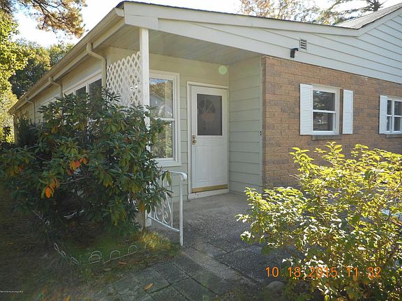 3rd image of 2C Magnolia St