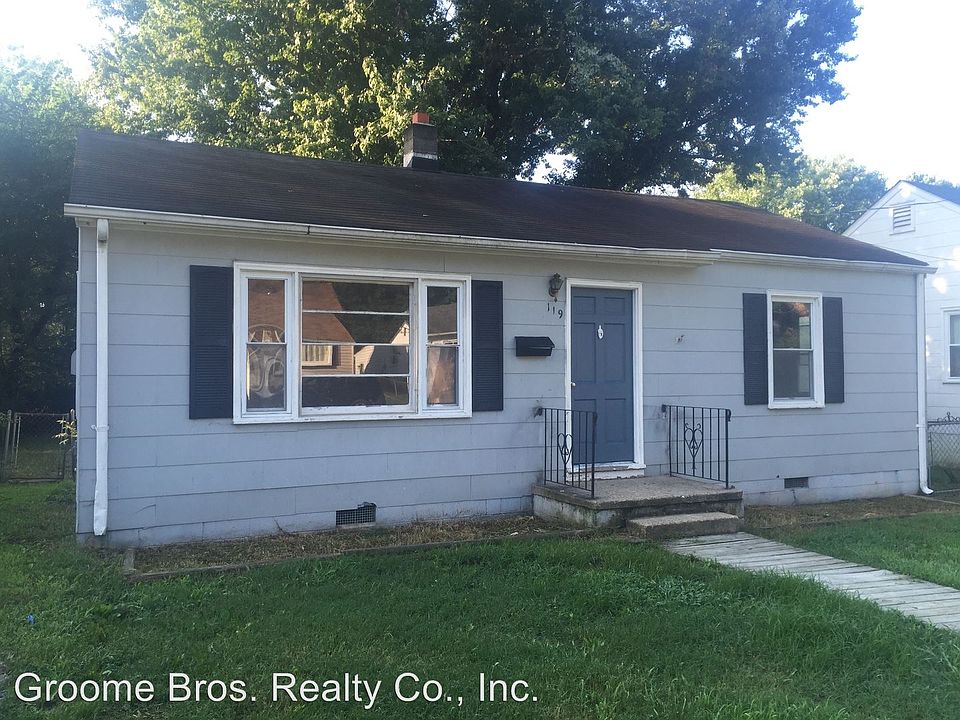 1st image of 119 N Fern Ave