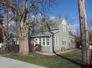 1109 S Minnesota Ave, Saint Peter, MN 56082