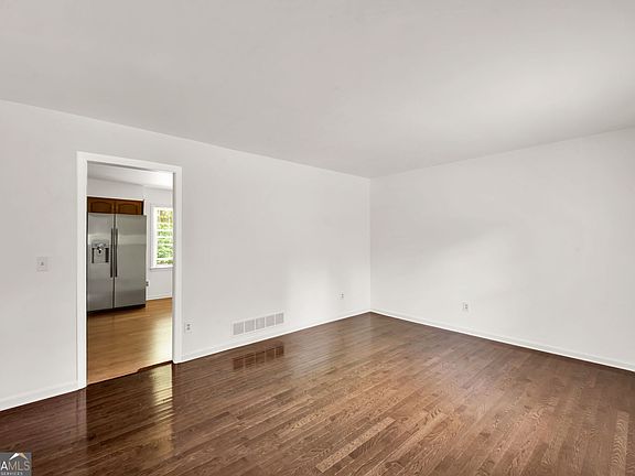 3rd image of 2382 Dayron Cir