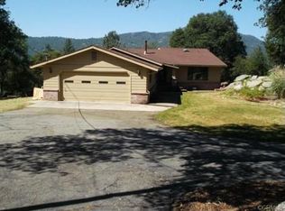 49918 Blue Oak Ln, Oakhurst, CA 93644