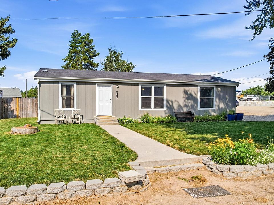 1st image of 689 Notus Rd