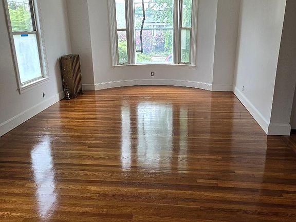 3rd image of 452 Highland Ave #1