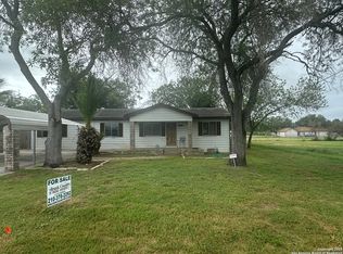 15314 Oak St, Lytle, TX 78052