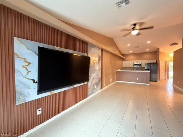 4126 Skyline Blvd, Cape Coral, FL