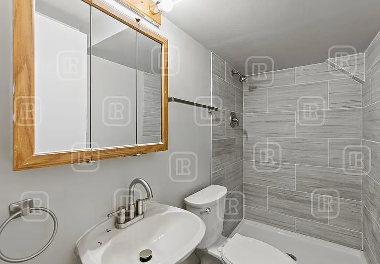 7313 E 6th Ave #5 — Photo 13