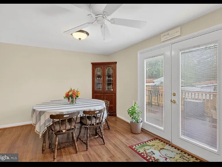 1245 Wilshire Dr — Photo 8