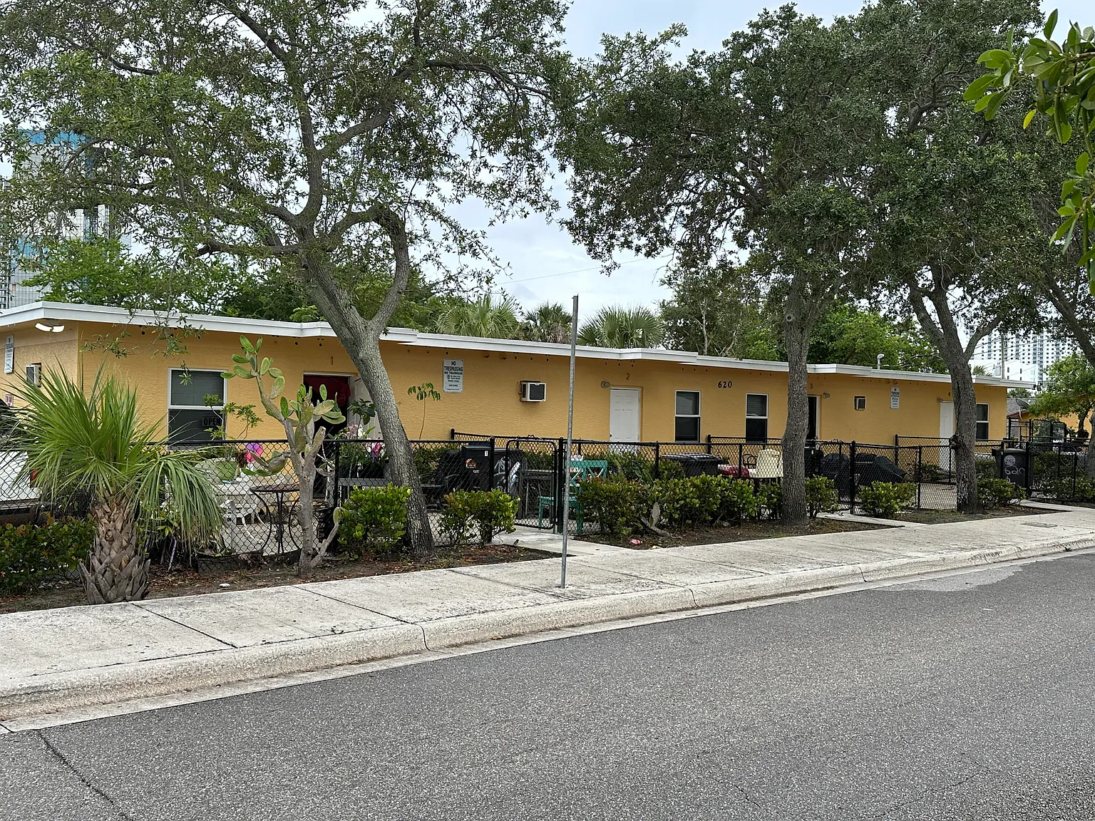 2 bed, 1.0 bath, 650 sqft, $1,650 — Photo 1