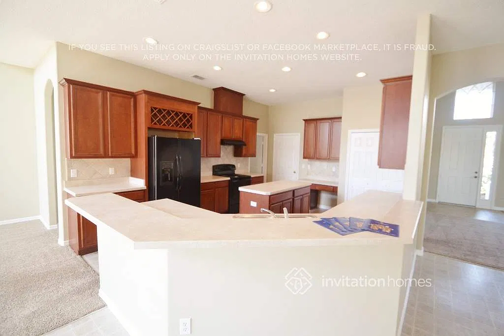 2742 Sand Arbor Cir Orlando, FL 32824 — Photo 4