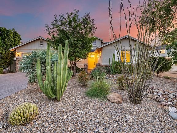 2nd image of 4605 E GLENROSA Avenue