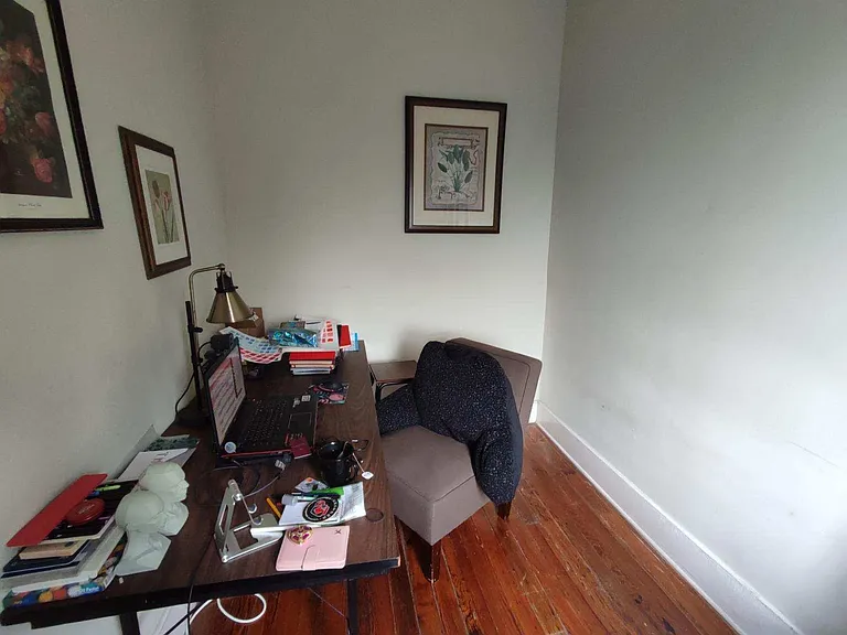 320 W Hall St #B — Photo 24