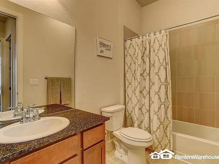 301 Inverness Way S — Photo 19