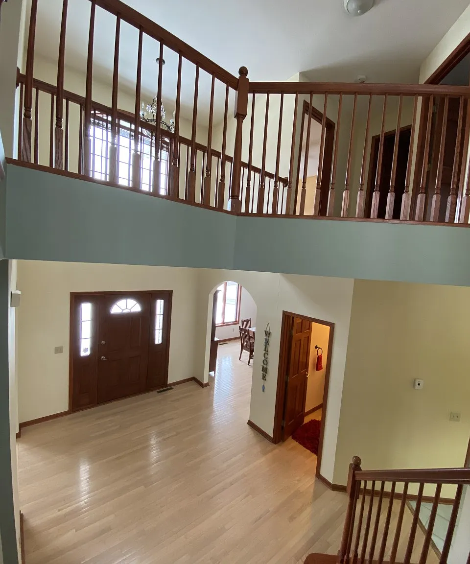 5 bed, 4.5 bath, 4168 sqft, $3,200 — Photo 4