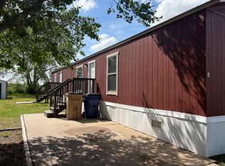 643 Mills Dr, Towanda, KS 67144