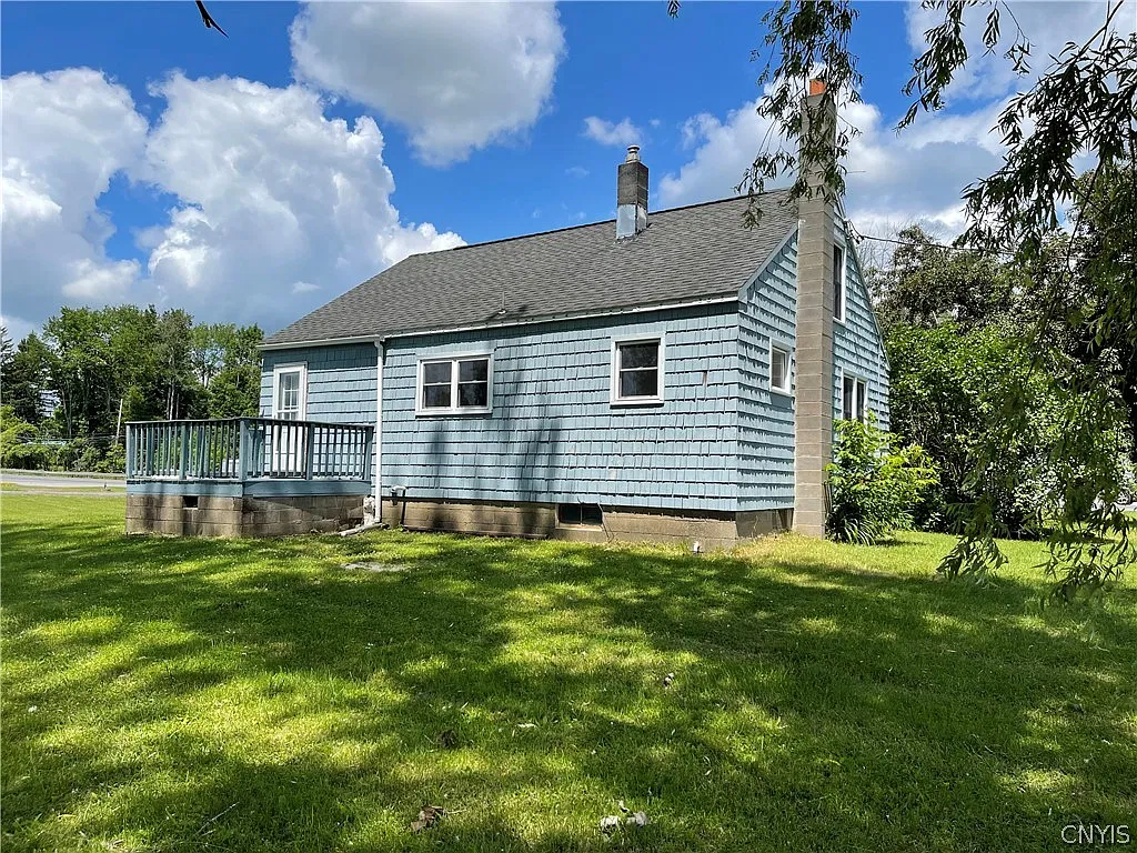2 bed, 1.0 bath, 1300 sqft, $1,795 — Photo 4