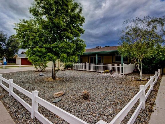 2nd image of 3834 W Mauna Loa Ln