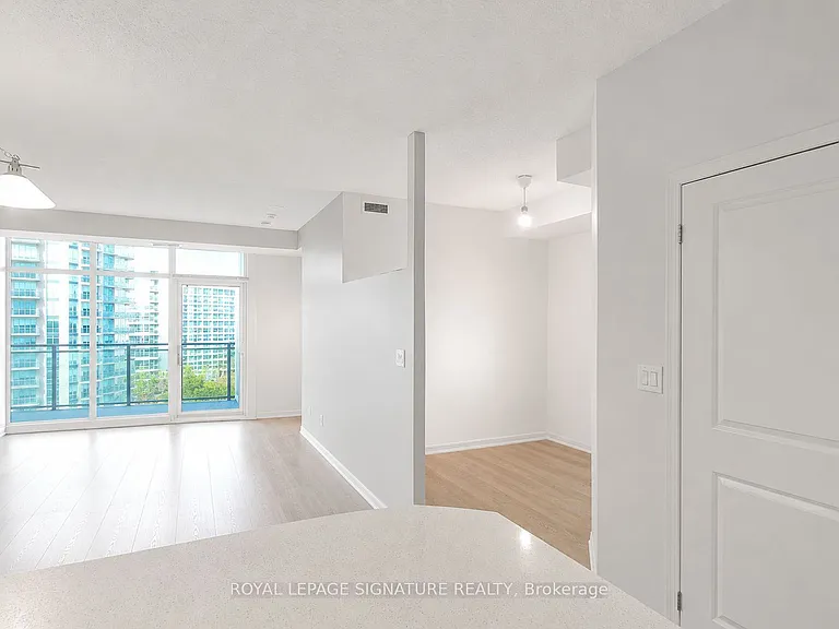125 Western Battery Rd #2609 — Photo 3