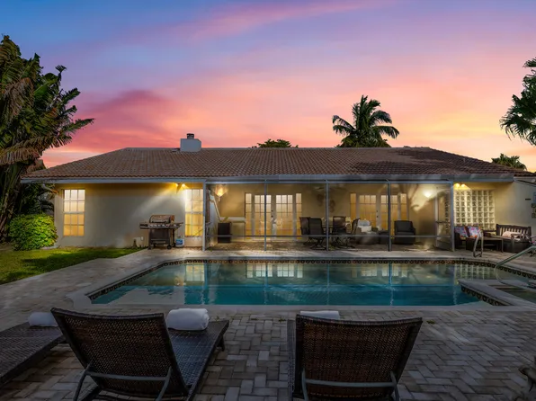 7049 San Salvador Drive, Boca Raton, FL 33433