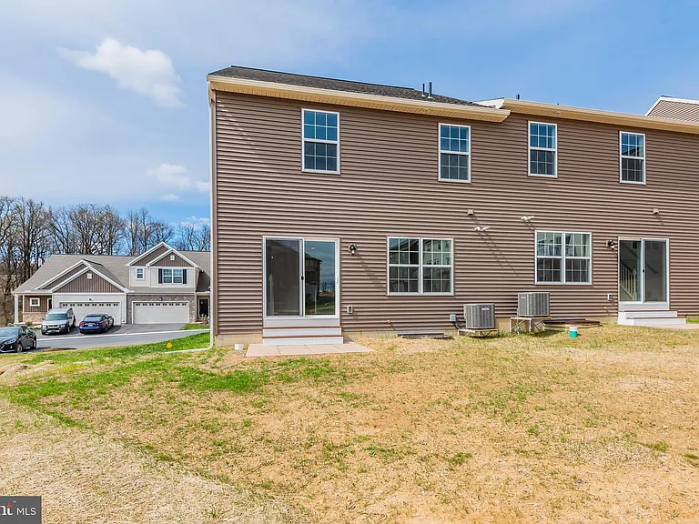 1714 Shady Ln — Photo 22
