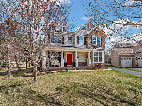 10678 Kilbirnie Alcove, Woodbury, MN 55129