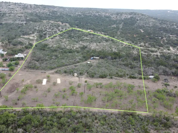 228 private road 2431, Uvalde, TX 78801