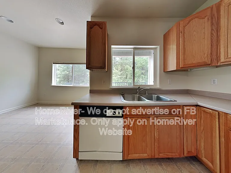 3000 Sippy Ln #A — Photo 9