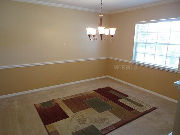 4th image of 411 Timbercove Cir