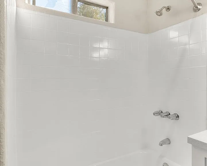 Briarwood Apartments - Riverside, CA — Photo 48