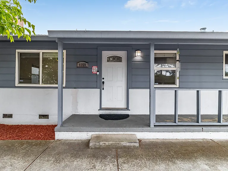 4060 Clayton Rd — Photo 26