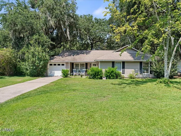 6021 Vaux Rd, Beaufort, SC 29906