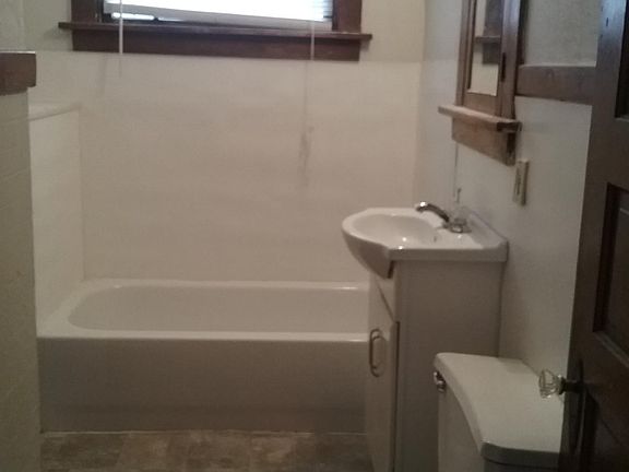 5th image of 125 N 33rd St