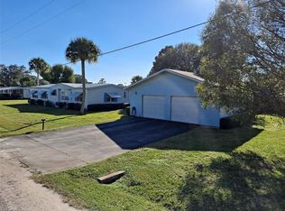 1056 Okura St, Moore Haven, FL 33471