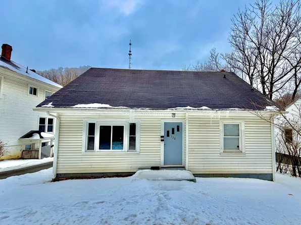 328 S College Ave, Bluefield, VA 24605