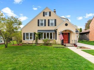 431 Audubon Rd, Kohler, WI 53044