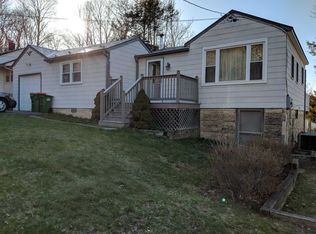 5 Willow Rd, Beacon, NY 12508