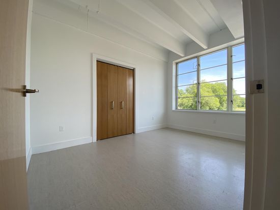 listing_image
