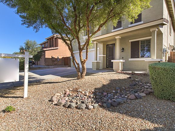3rd image of 26779 N 75th Dr